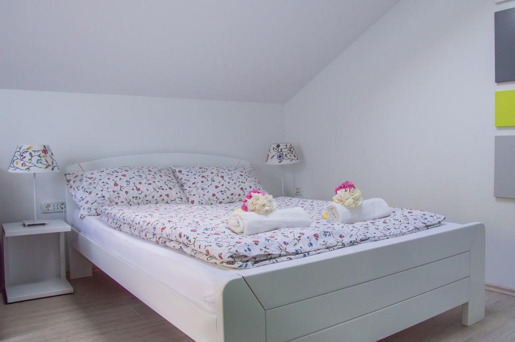 Apartments Punta By Sea Umag Exterior foto